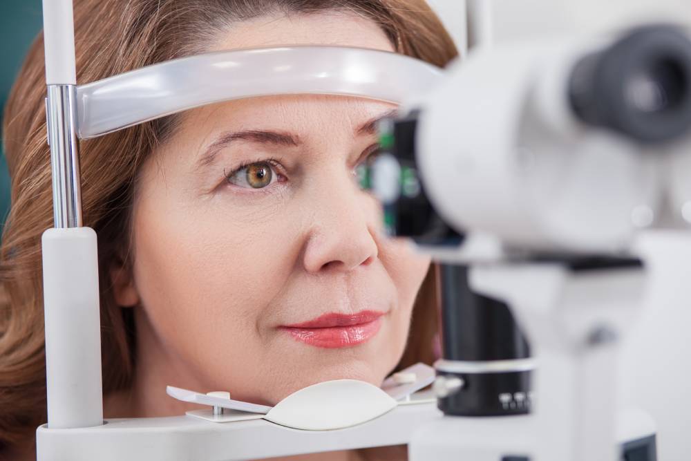 The Connection Between High Blood Pressure and Eye Health 