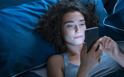 How Screens at Night Affect Your Eyes and Your Sleep